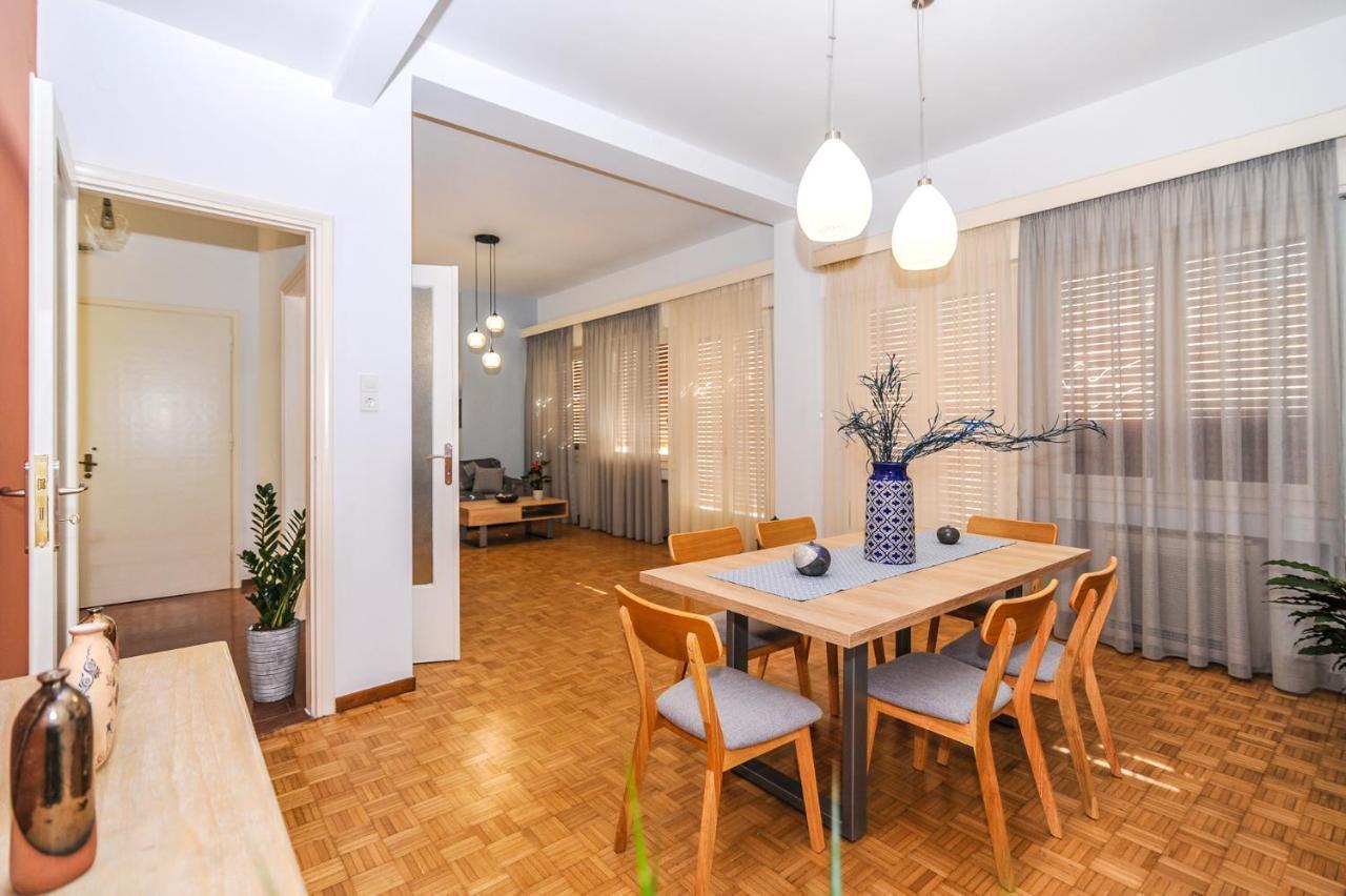 The Elegant. Spacious City Center Apartment. Heraclión Exterior foto